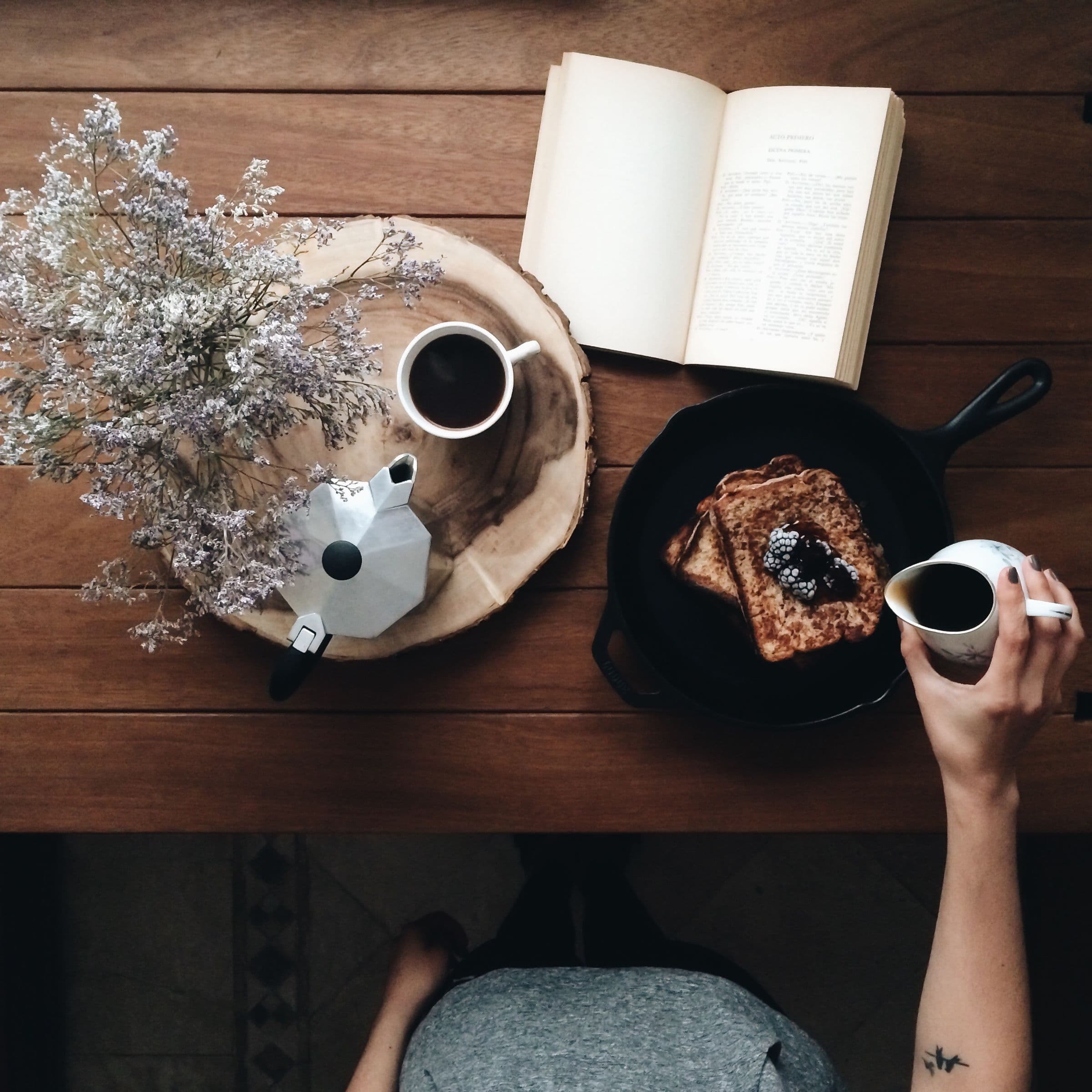 17 Healthy Snacks to Pair With Coffee