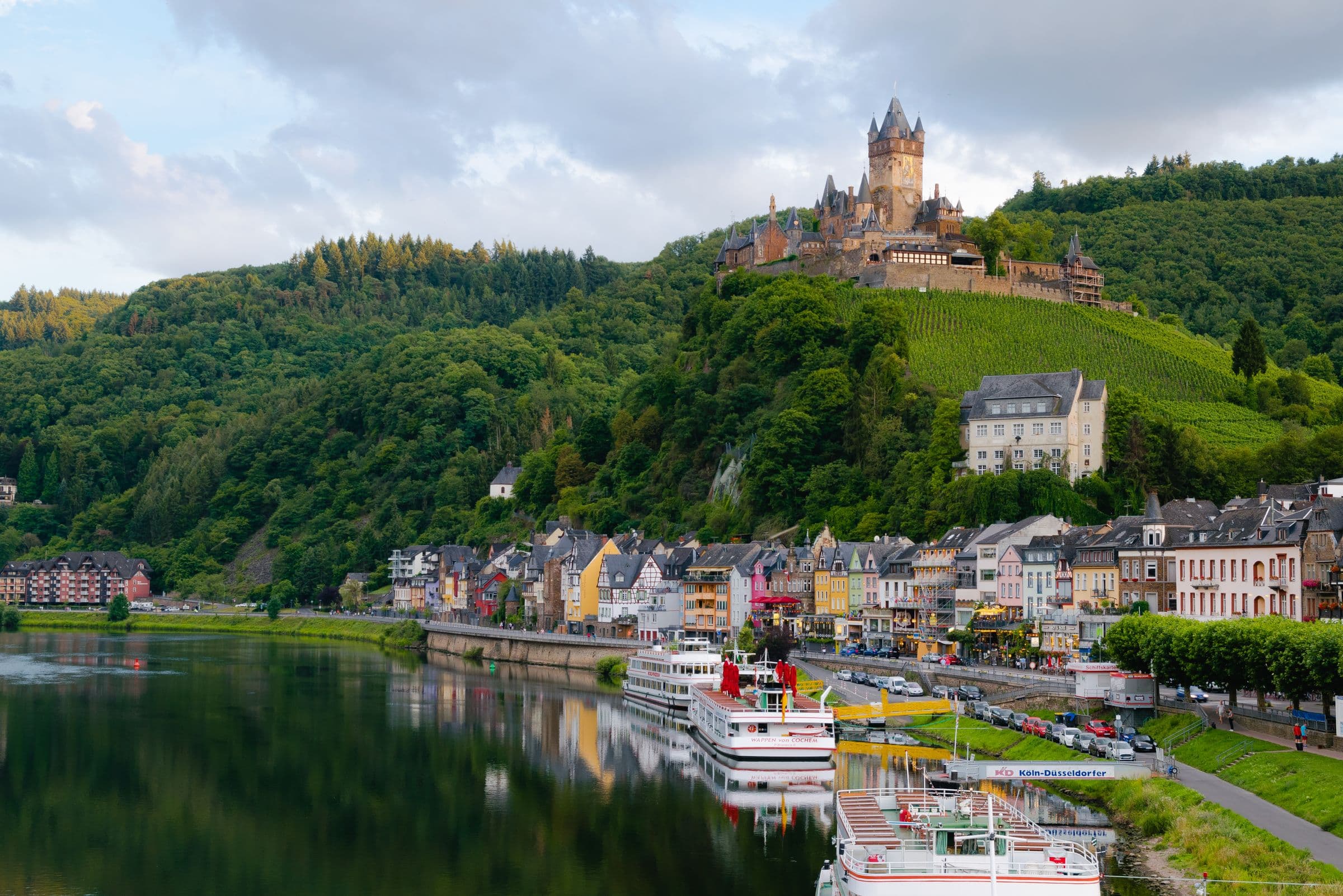 Americans Living in Germany: Complete Guide - 5 Key Points